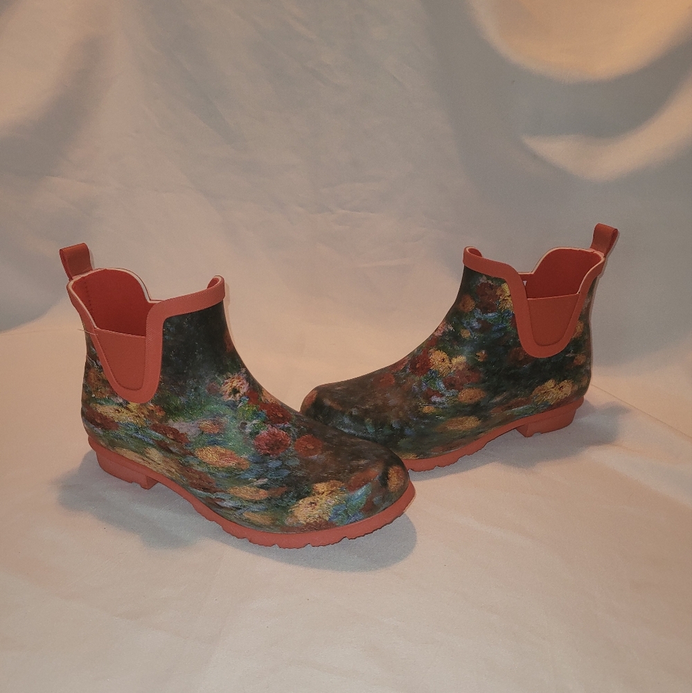 Galleria Chelsea rubber rain boots womans size 11.